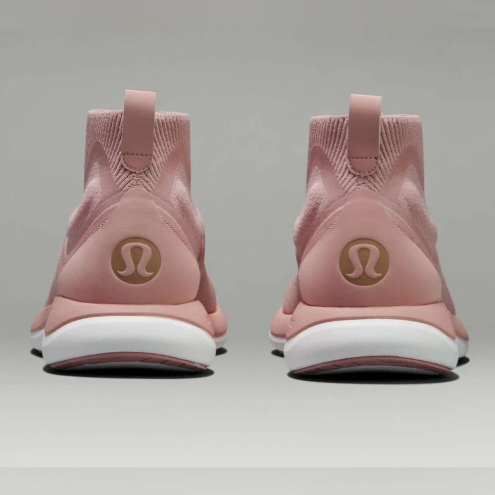 Lululemon Chargefeel Mid Workout Size 7 or 8 Brand NEW - Picture 3 of 10